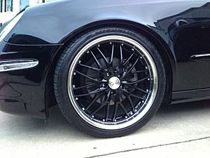 PIC REQUEST: w211's slammed or lowered :)-photo_5.jpg