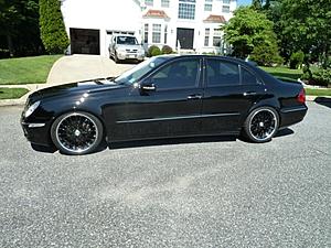 PIC REQUEST: w211's slammed or lowered :)-p1020045.jpg