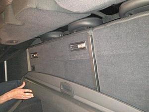 Rear seats do not fold down on my '05 MB E500 Wagon (Video Included)-photo-1.jpg