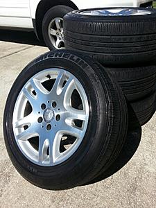 FS: 16&quot; OEM W211 Weels with Tires-20131027_133440.jpg