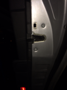 2004 E55 rear door won't open from *inside*-image-298469901.png