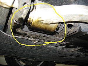 Can anyone tell me what this part is that is leaking?-img_9743.jpg