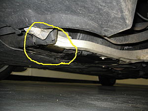 Can anyone tell me what this part is that is leaking?-img_9744.jpg