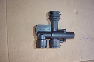 DIY: Installing a new Changeover/Heater Control Valve-oldvalve1.jpg