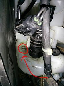 Windshield fluid tank repair-img_20140603_014122_zpsejr73ubt.jpg