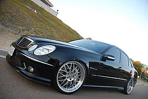 PIC REQUEST: w211's slammed or lowered :)-dsc_0376.jpg