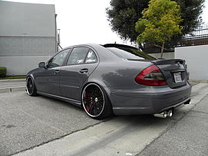 PIC REQUEST: w211's slammed or lowered :)-dscn4043.jpg