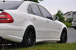 PIC REQUEST: w211's slammed or lowered :)-dsc_0777-1.jpg