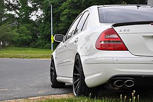 PIC REQUEST: w211's slammed or lowered :)-dsc_0773.jpg