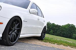 PIC REQUEST: w211's slammed or lowered :)-dsc_0766.jpg