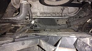 E280 CDI oil leak?-cuvxjyv.jpg