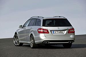 This is one nice grocery getter-2010-mercedes-e63-amg-estate-rear-angle-view-800x533.jpg