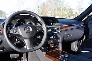 E550 interior color-interior2.jpg