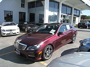 any pics of designo exterior colors on W212? (esp Mystic Red)-img_1360.jpg