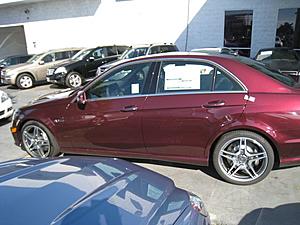 any pics of designo exterior colors on W212? (esp Mystic Red)-img_1364.jpg