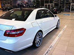 2011 e550 4Matic on 20 inch COR staggered wheels-e550_pic03.jpg