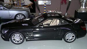 W212 vs  W176 and R231  (1/18 Scale )-image1415.jpg