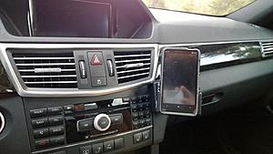 car phone mount-wp_20131213_16_11_45_pro.jpg