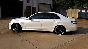 Show your mods on your White W212!-2011mb.jpg