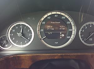 I am truly impressed with the gas mileage on my E550.-2015-11-09-12.21.21.jpg