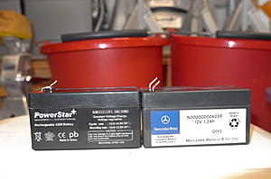 2010 E350 (W212) Aux Battery Replacement-l1000983_zpsbzwlxvgg.jpg