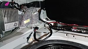 My W212 subwoofer install-2016-01-04-2022.41.16.jpg