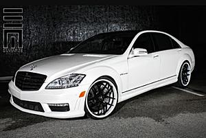 White wheels....crazy??-c115df02-f1ba-42f0-951b-f9e65abd7a7e.png_zpsf7km0a0w.jpeg