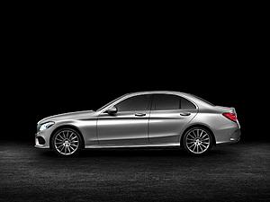 E550 vs BMW 550i-check-out-first-official-footage-new-c-class-w205-video-1080p-20_zpsed69d7.jpg