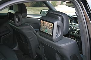 Factory Installed Rear Entertainment System-img_0080.jpg