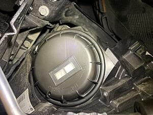 W212 headlight fogging (moisture)-img_7888.jpg