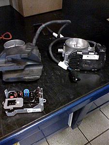 Sl 55 Throttle Actuator and Recirculation Flap And Blower Regulator FOR Sale-04-11-08_1051.jpg