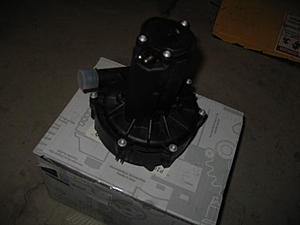 F/S AIR PUMP FOR 112/113 BRAND NEW-img_1922.jpg
