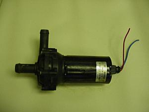 FS: Heady Duty Bosch I/C pump.-mvc-009s.jpg