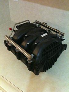 FS: Mercedes Benz/chrysler Intake manifold with fuel Rail-059.jpg