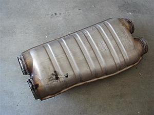 FS: OEM Factory W211 E55 AMG Exhaust Resonator-dsc05445.jpg