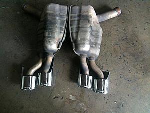 W211 E55 amg mufflers for sale-img_2163-1024x768-.jpg