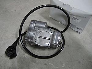 FS - MB Throttle body, in box - MOTIVATED SELLER-img_1052m.jpg