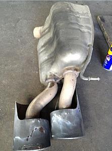 Fresh chopped W211 E63 AMG Muffler for sale 0-3.jpg