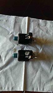 FS: 550cc injetors and blue top solenoids-imag0285.jpg
