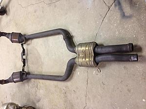 Selling my C63 AMG stock exhaust-img_0831.jpg