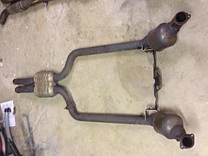 Selling my C63 AMG stock exhaust-img_0830.jpg
