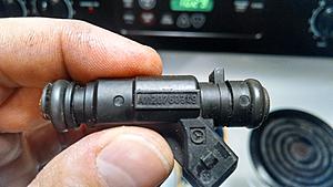Stock fuel injectors-img_20150223_223317224_hdr.jpg