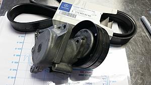 E55 belt tensioner - -20140727_145706_zpsea6d73e4.jpg