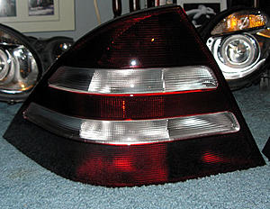 W220 - Tail lights - Tinted / Smoked-driver_side_tinted-w220.jpg