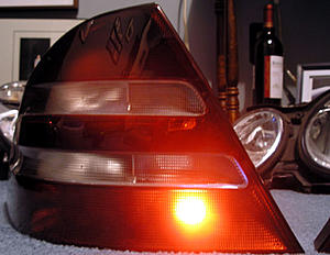 W220 - Tail lights - Tinted / Smoked-mini_maglight-w220.jpg