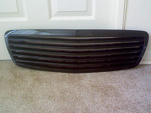 FS: W211 Custom Grille *black painted*-pic128.jpg