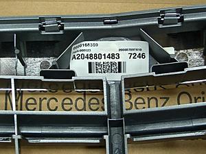 New Take off W204 Chrome OEM Grill-cimg5494.jpg