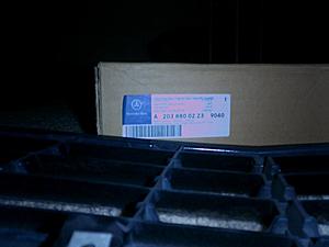FS: 2007 W203 Chrome Grille-part-number.jpg