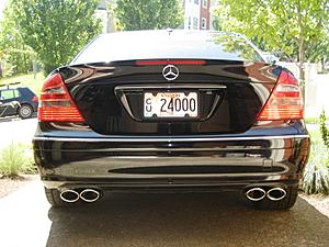 W211 sports Bumper with Diffuser-rear-bumper.jpg