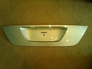 W211 Front Grille with Star and 2003 Rear Trunk/License Plate Section-trunk.jpg